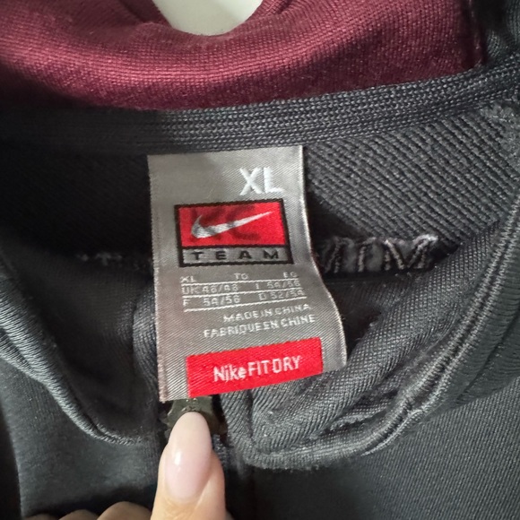 Nike University of Minnesota Jacket - Picture 2 of 3